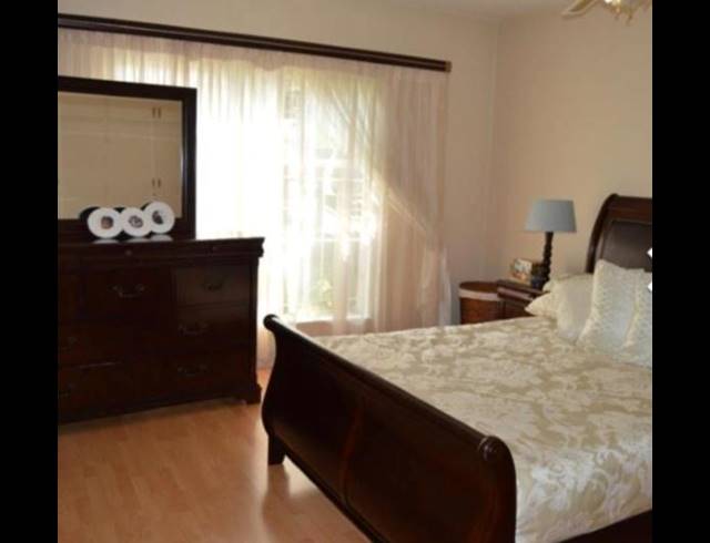 2 BEDROOM TOWNHOUSE FOR SALE IN EDLEEN